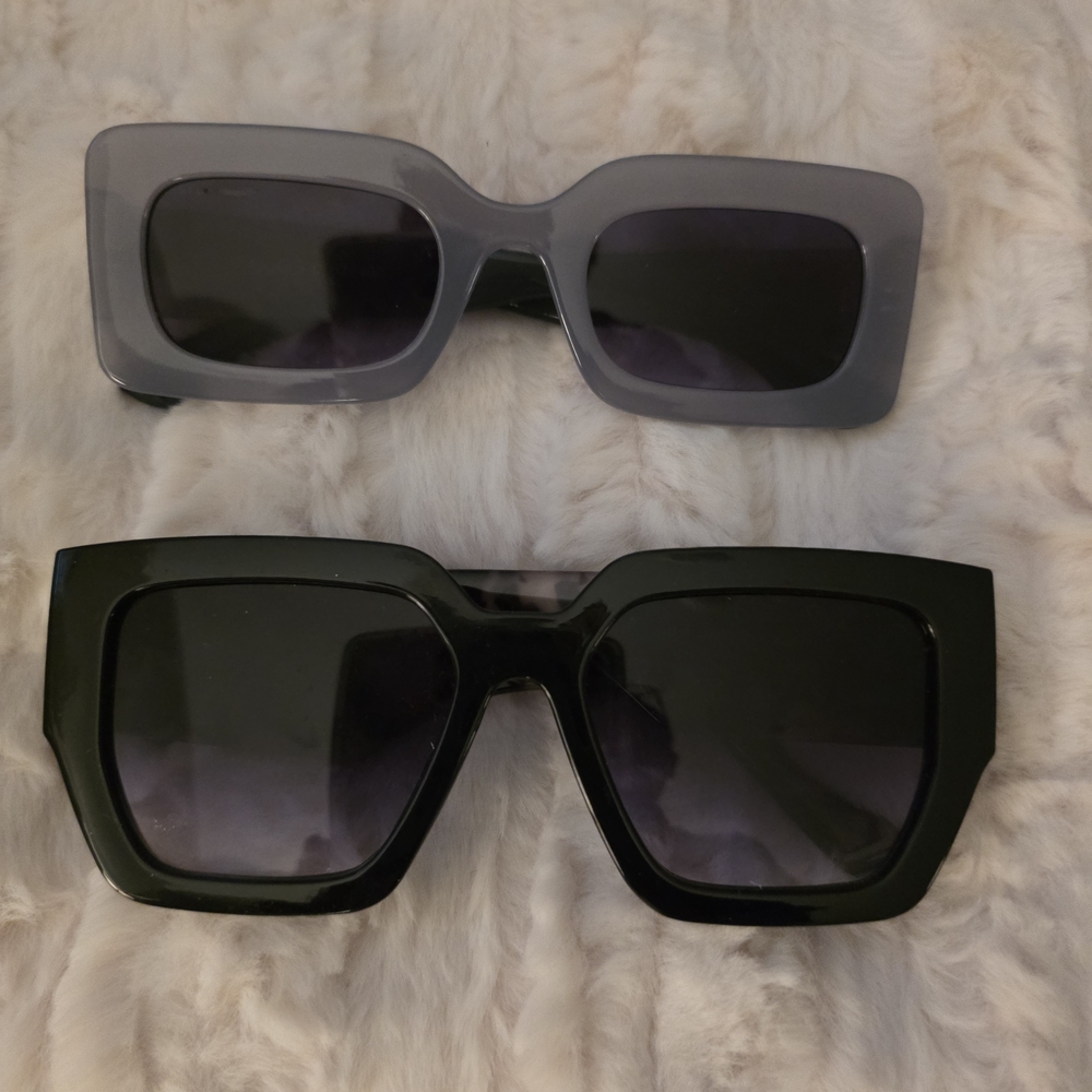 Stylish Women's Black Sunglasses - Classic Square Frame